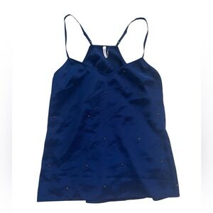 Willow & clay tank with star detail